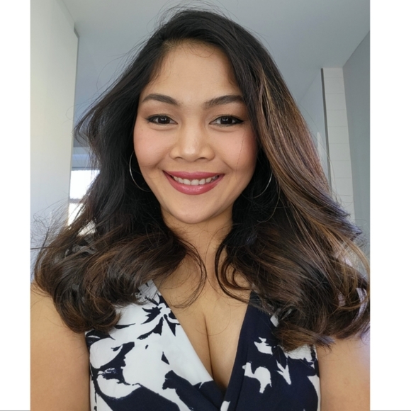 Let's check my closet 😁✨️ - Picture 1 of 2